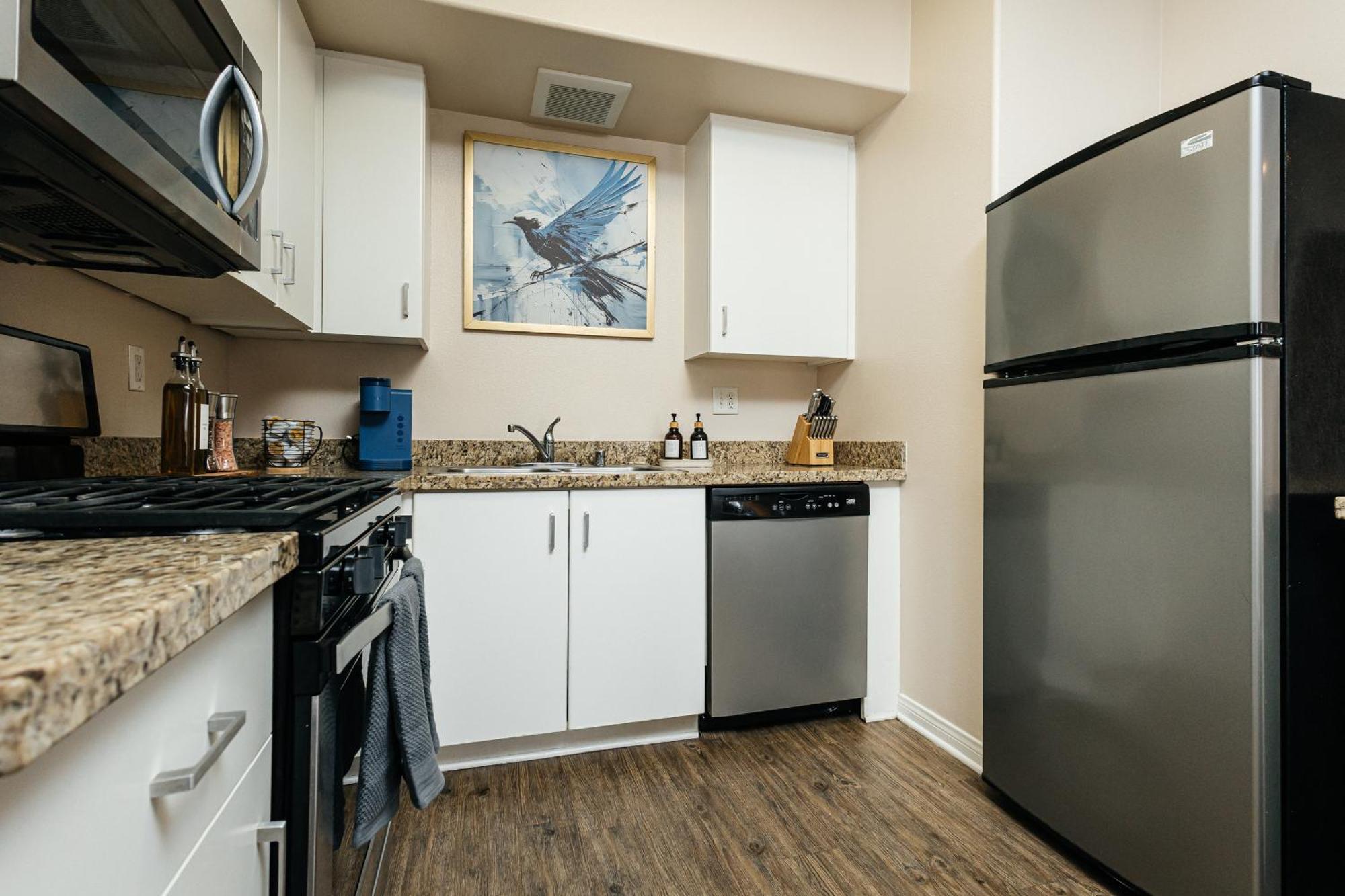 Stunning 2 Bedroom Near By The Grove * Los Angeles